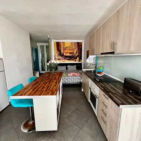 Апартаменты Beautiful Ocean View Paradise Cort